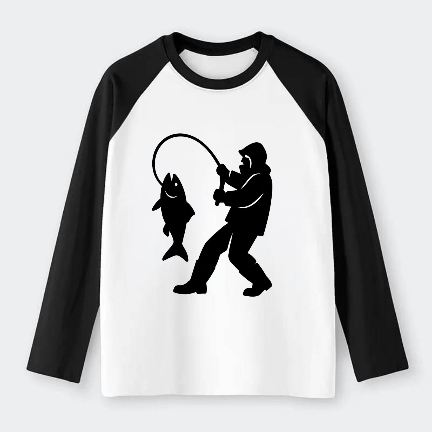 Alaskan fisherman hauling catch - Raglan Long Sleeve T-Shirt - Black