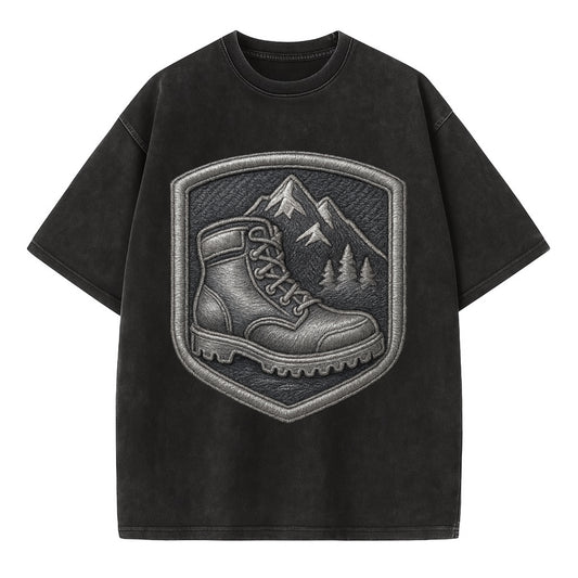 Hiking boots with mountain peak - hiker pride - Vintage T-shirt - Black