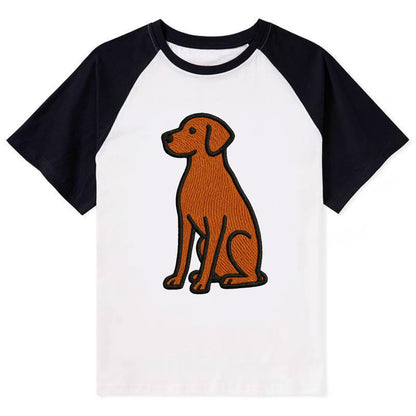 Vizsla - Rust colored sitting pose - Con Contrast Raglan T-shirt - Black