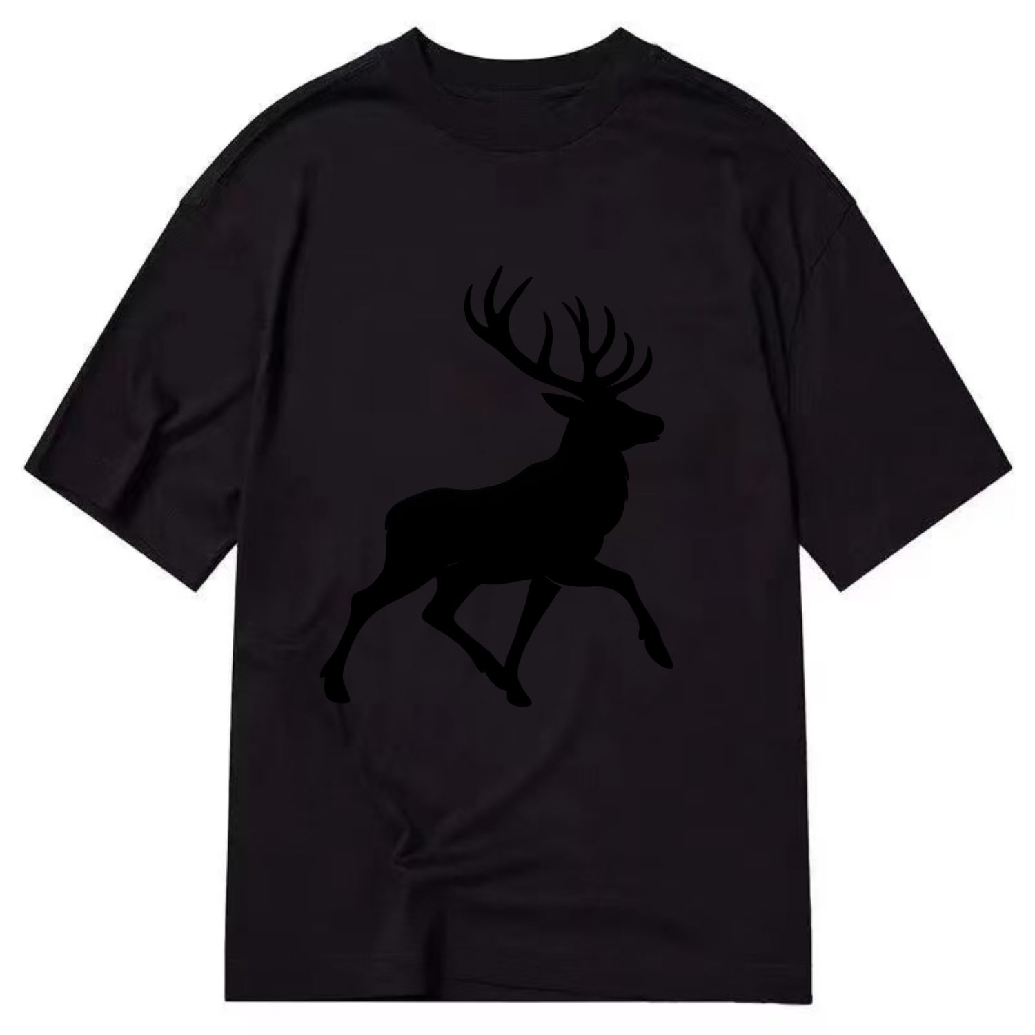 Deer with majestic antlers - Classic T-shirt - Black