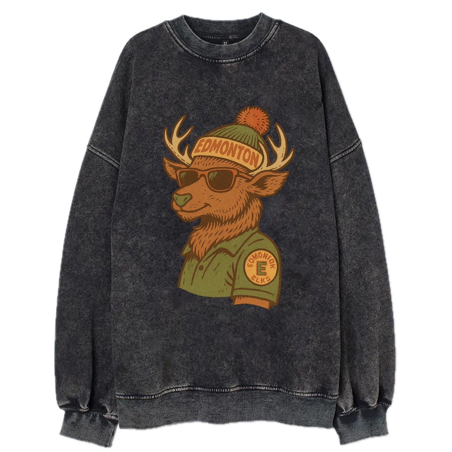 Edmonton Elk wearing Edmonton beanie wit - Vintage Sweatshirt - Black