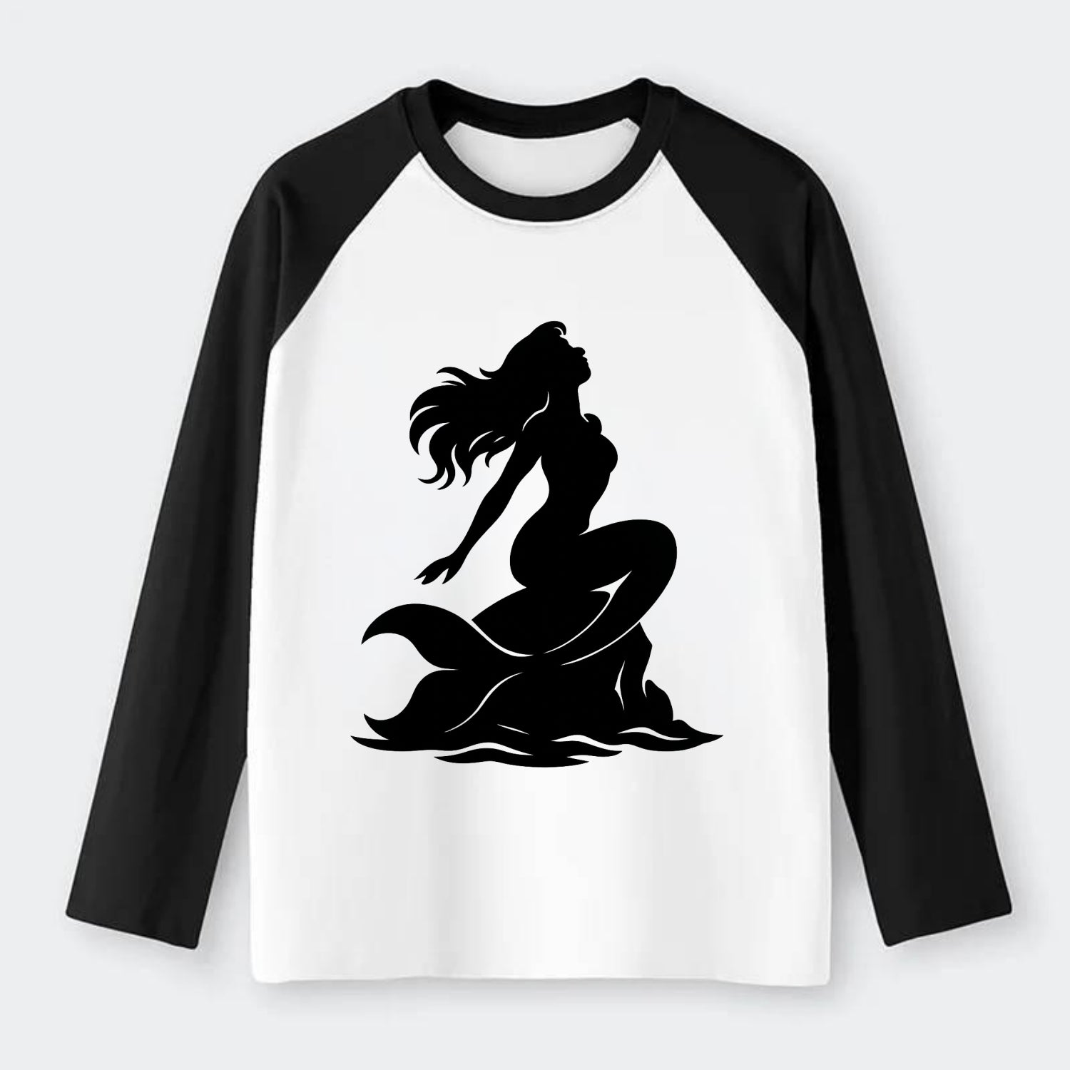 Mermaid on ocean rock - Raglan Long Sleeve T-Shirt - Black