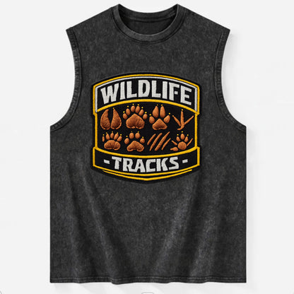 WILDLIFE TRACKS - animal footprints in brown , tracker - Vintage Washed Tank - Black