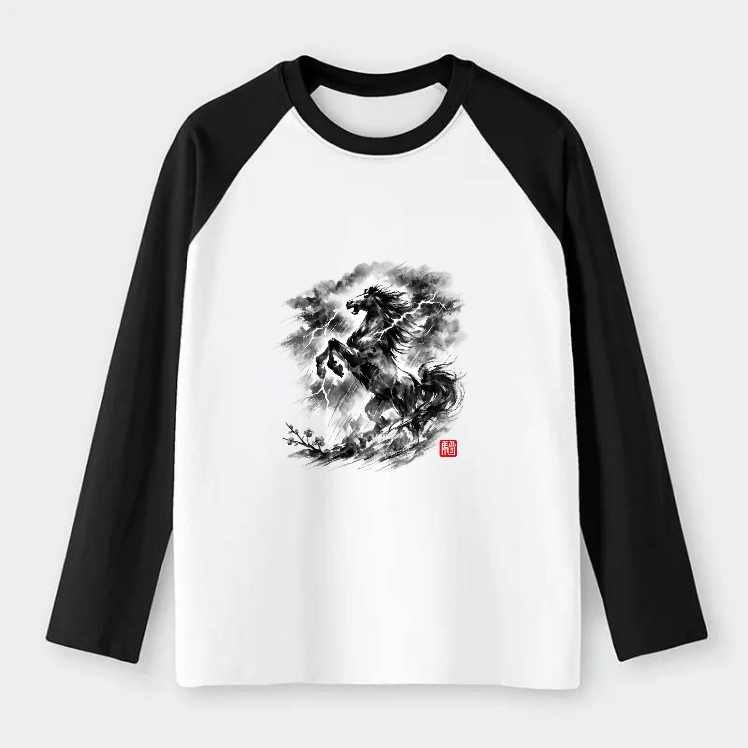 THUNDER HORSE | Storm horse with lightning elements | Dramatic storm - Raglan Long Sleeve T-Shirt - Black