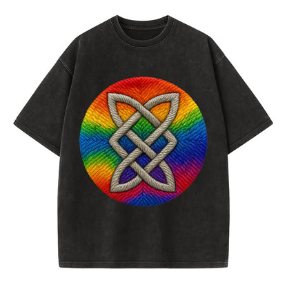 Celtic Shield Knot  - Vintage T-shirt - Black