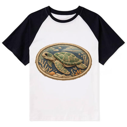 SEA TURTLE - swimming turtle in green and blue , ocean life - Contrast Raglan T-shirt - Black