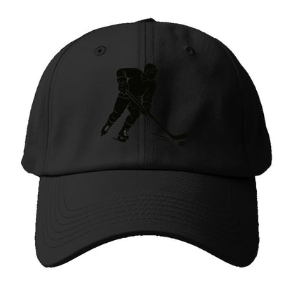Ice hockey player shooting puck - Baseball Cap - Black