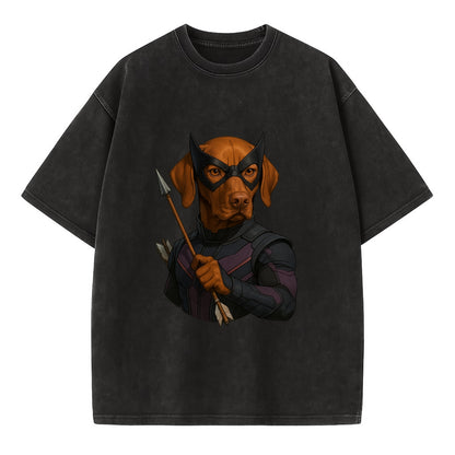 Vizsla Hawkeye  - Vintage T-shirt - Black