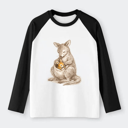 MOTHER'S POUCH | Kangaroo maternal embrace | Joey safe inside | - Raglan Long Sleeve T-Shirt - Black