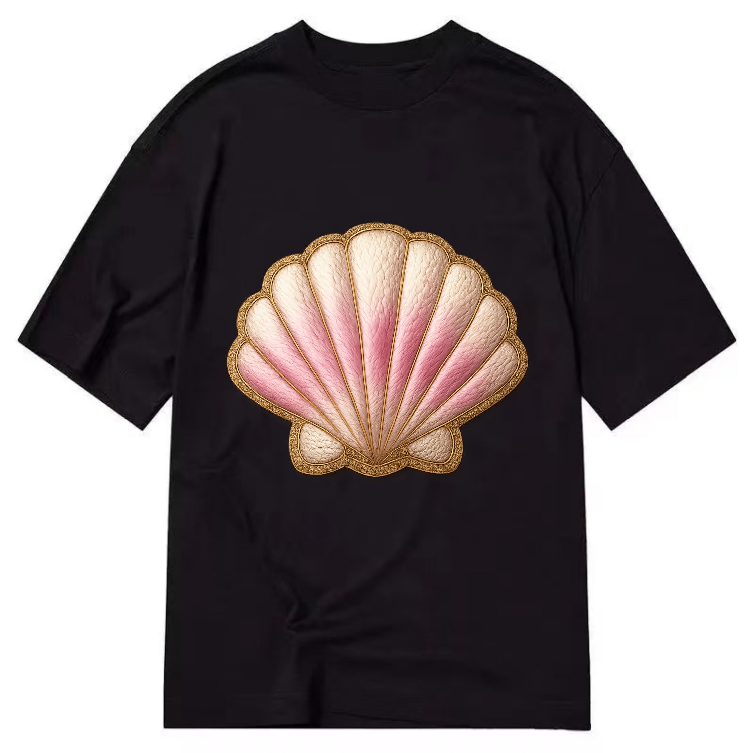 SEASHELL SCALLOP - scallop shell in cream and pink , beach - Classic T-shirt - Black