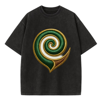 Maori Koru  - Vintage T-shirt - Black