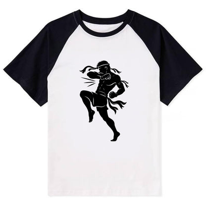 Thai Muay Thai fighter elbow strike - Contrast Raglan T-shirt - Black