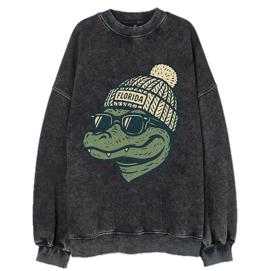 Gainesville Gator wearing Florida beanie - Vintage Sweatshirt - Black
