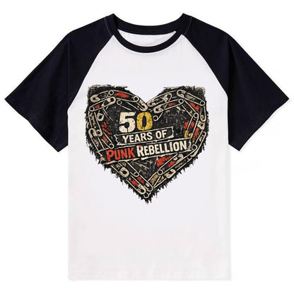 SAFETY PIN LOVE | Heart made of safety pins | Punk romance | DIY jewelry - Contrast Raglan T-shirt - Black