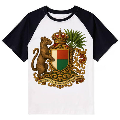 Madagascar Fossa Hunter  - Contrast Raglan T-shirt - Black