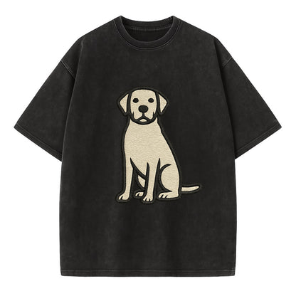 Goldador - Golden Lab mix sitting pose - Vintage T-shirt - Black