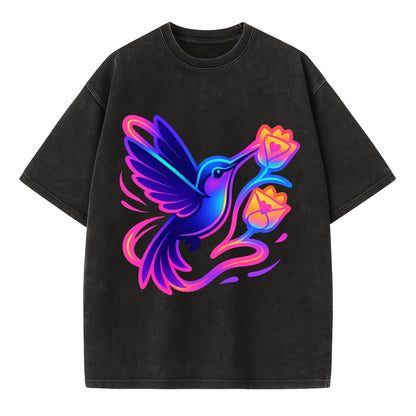 Hummingbird delivering miniature love letters tucked inside flower envelopes - Vintage T-shirt - Black