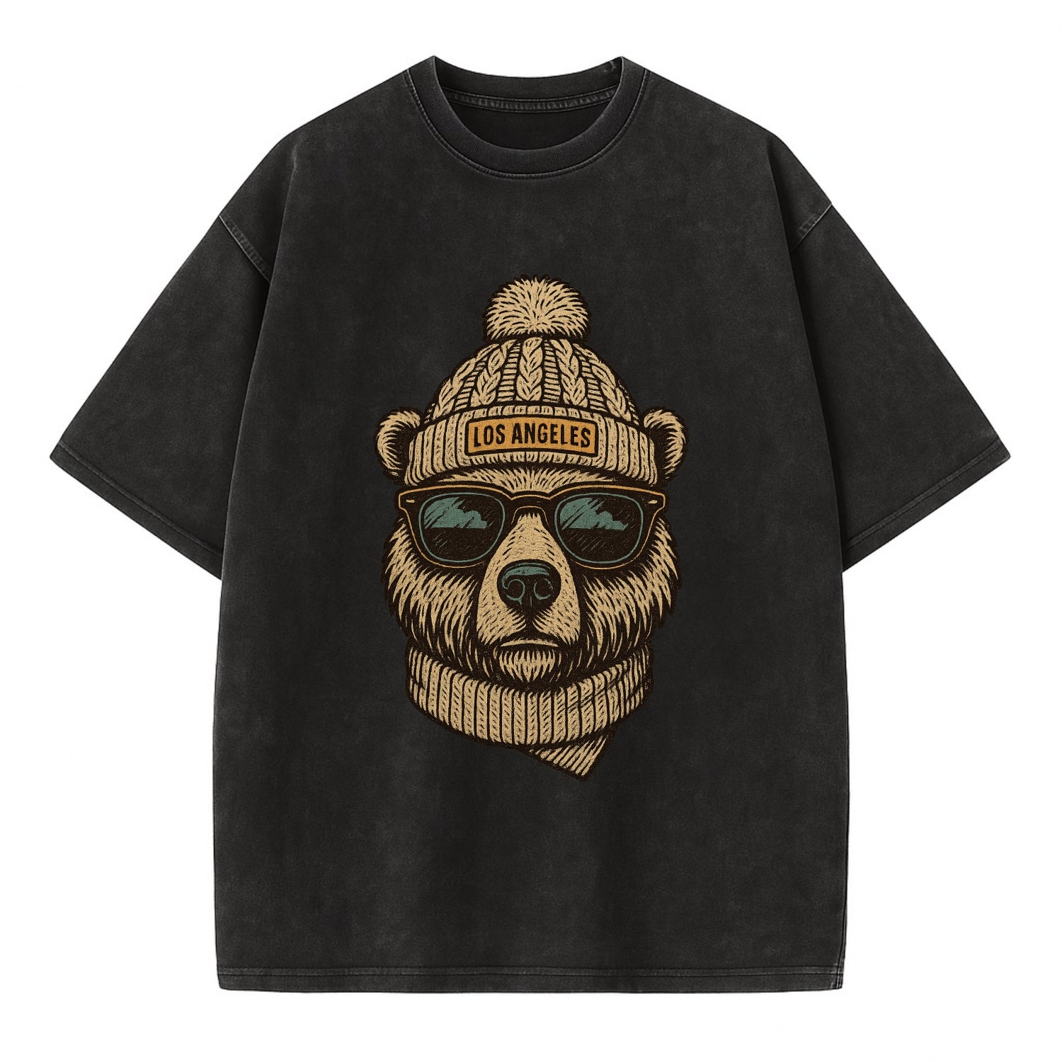 California Grizzly Bear wearing Los Angeles beanie with pom pom and wayfarer - Vintage T-shirt - Black