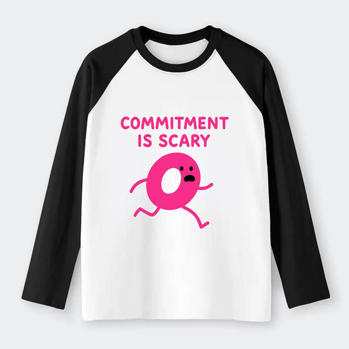 COMMITMENT IS SCARY | Terrified ring running away - Raglan Long Sleeve T-Shirt - Black