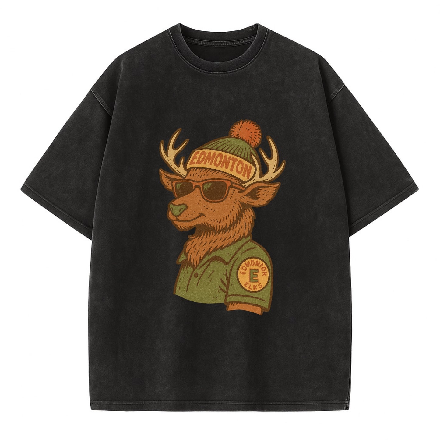 Edmonton Elk wearing Edmonton beanie wit - Vintage T-shirt - Black