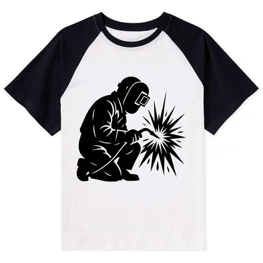 Welder sparks flying dramatically - Contrast Raglan T-shirt - Black