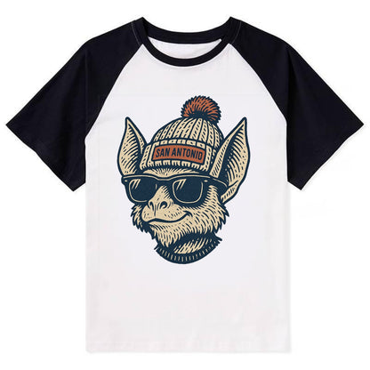 San Antonio Bat wearing San Antonio beanie with pom pom and wayfarer - Contrast Raglan T-shirt - Black