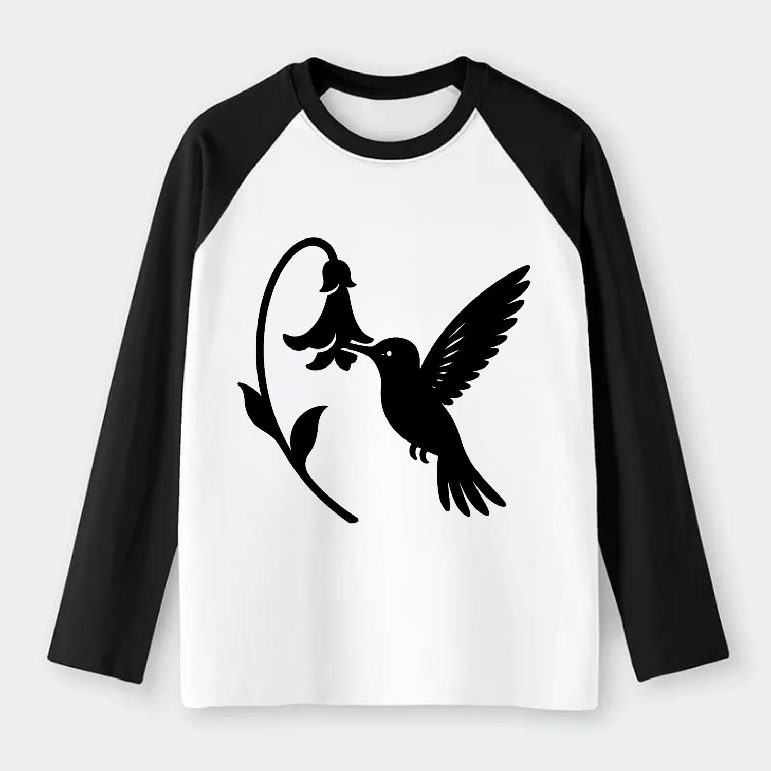 Hummingbird hovering at flower - Raglan Long Sleeve T-Shirt - Black
