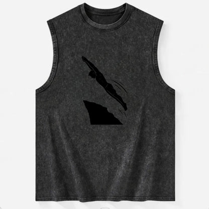 Cliff diver perfect form - Vintage Washed Tank - Black