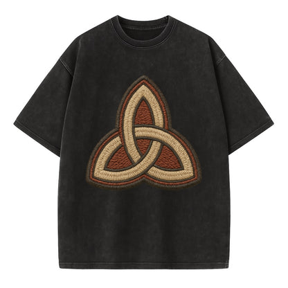 Trinity Knot  - Vintage T-shirt - Black