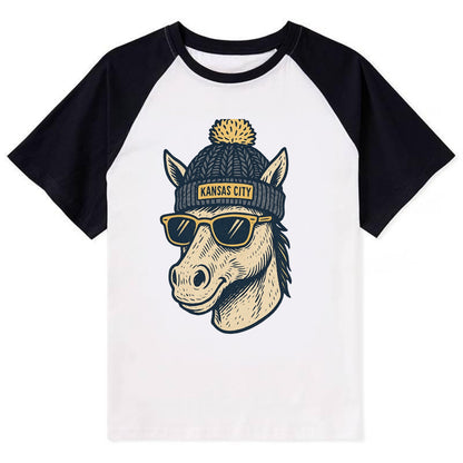Missouri Mule wearing Kansas City beanie with pom pom and wayfarer - Contrast Raglan T-shirt - Black