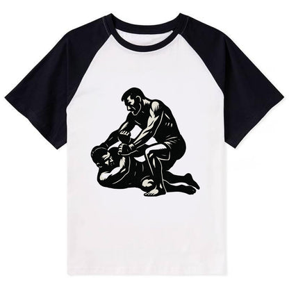 MMA fighter in ground submission hold - Contrast Raglan T-shirt - Black