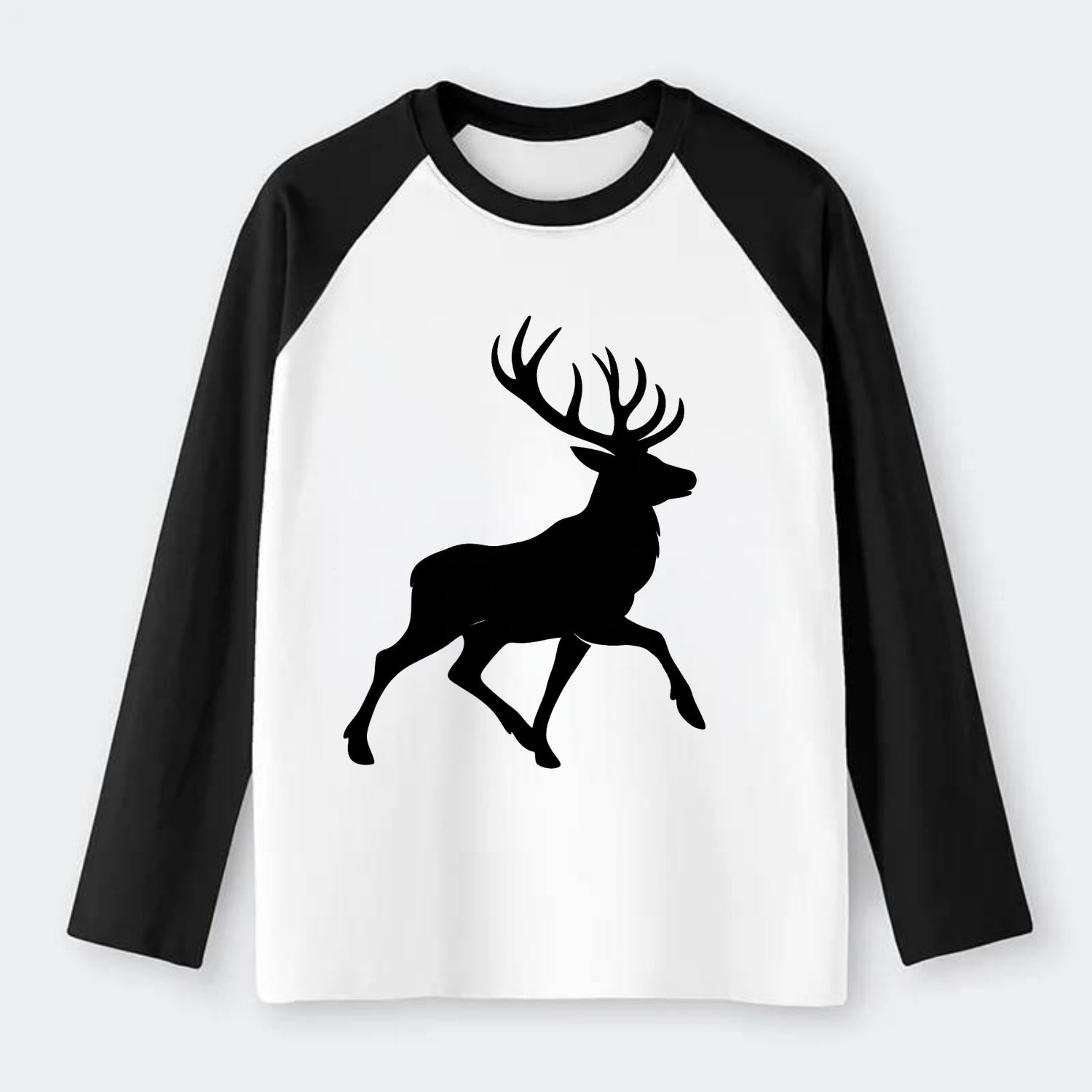 Deer with majestic antlers - Raglan Long Sleeve T-Shirt - Black