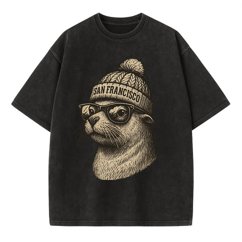 San Francisco Sea Lion wearing San Francisco beanie with pom pom and wayfarer - Vintage T-shirt