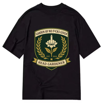 Shield with middle finger flower - "Garden of No F*cks Given - Head Gardener" - - Classic T-shirt - Black