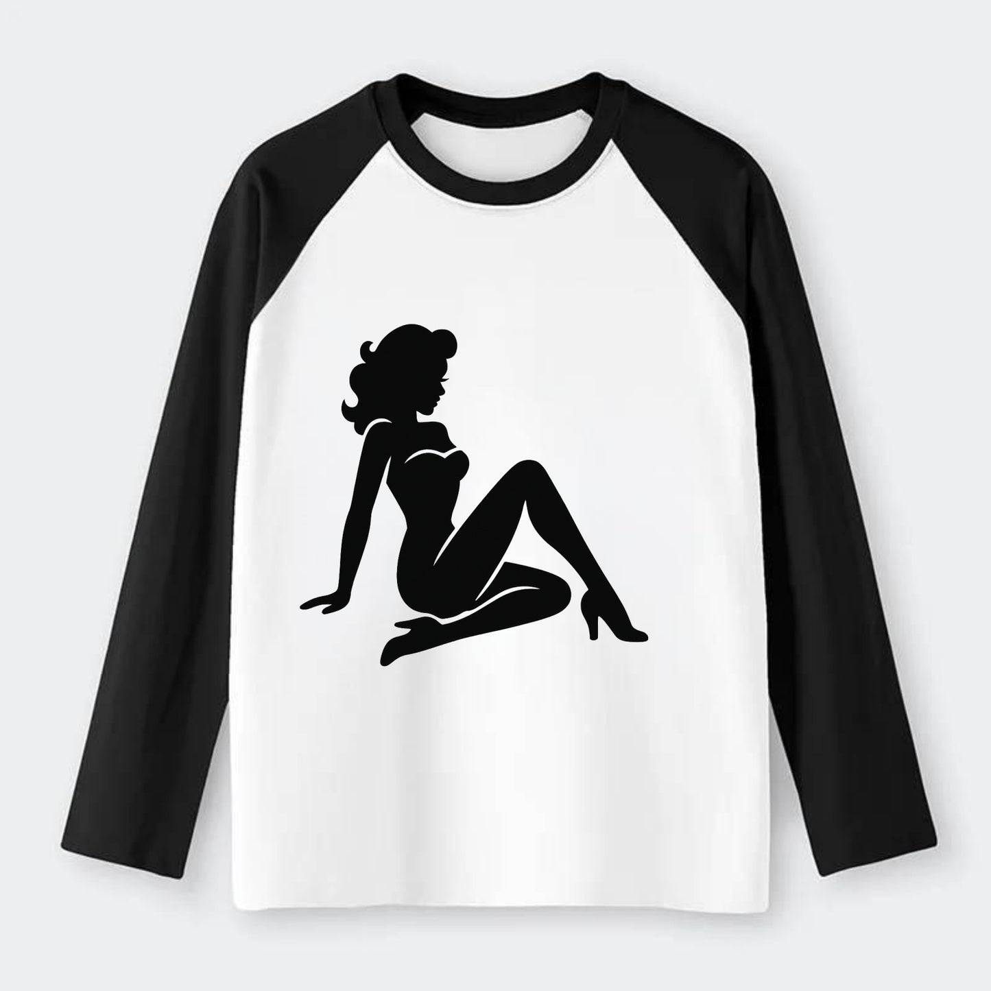 Pin-up girl classic pose - Raglan Long Sleeve T-Shirt - Black