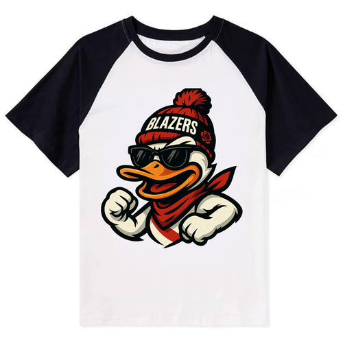 Oregon Duck wearing Trail Blazers beanie with rose patch and wayfarer - Contrast Raglan T-shirt