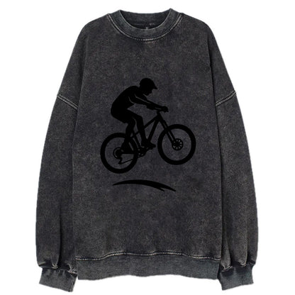Mountain biker catching air - Vintage Sweatshirt - Black