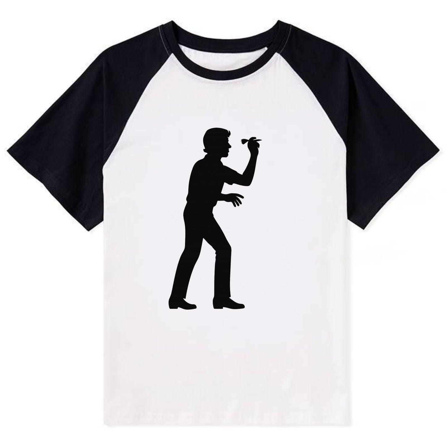 Darts player in throwing stance - Contrast Raglan T-shirt - Black