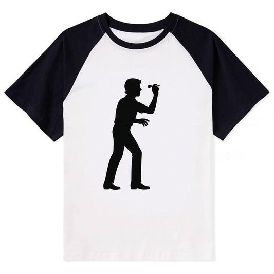 Darts player in throwing stance - Contrast Raglan T-shirt - Black