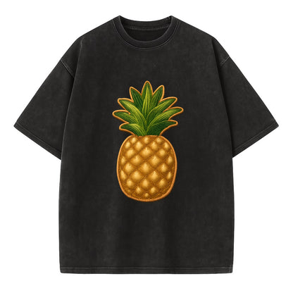 PINEAPPLE CROWN - tropical fruit in yellow and green , hospitality - Vintage T-shirt - Black