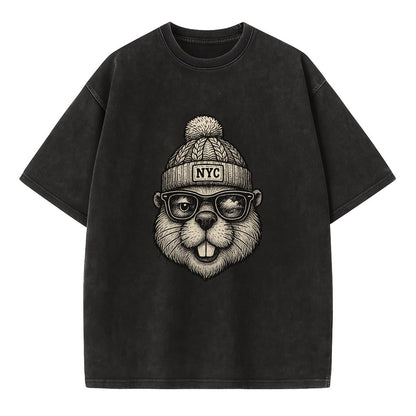 New York Beaver wearing NYC beanie with pom pom and wayfarer sunglasses - Vintage T-shirt - Black