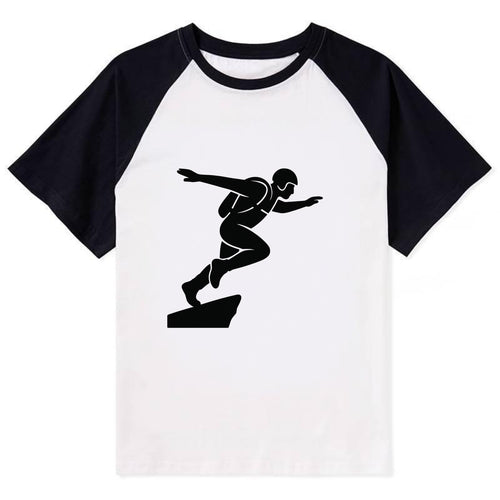 Base jumper launching off - Contrast Raglan T-shirt