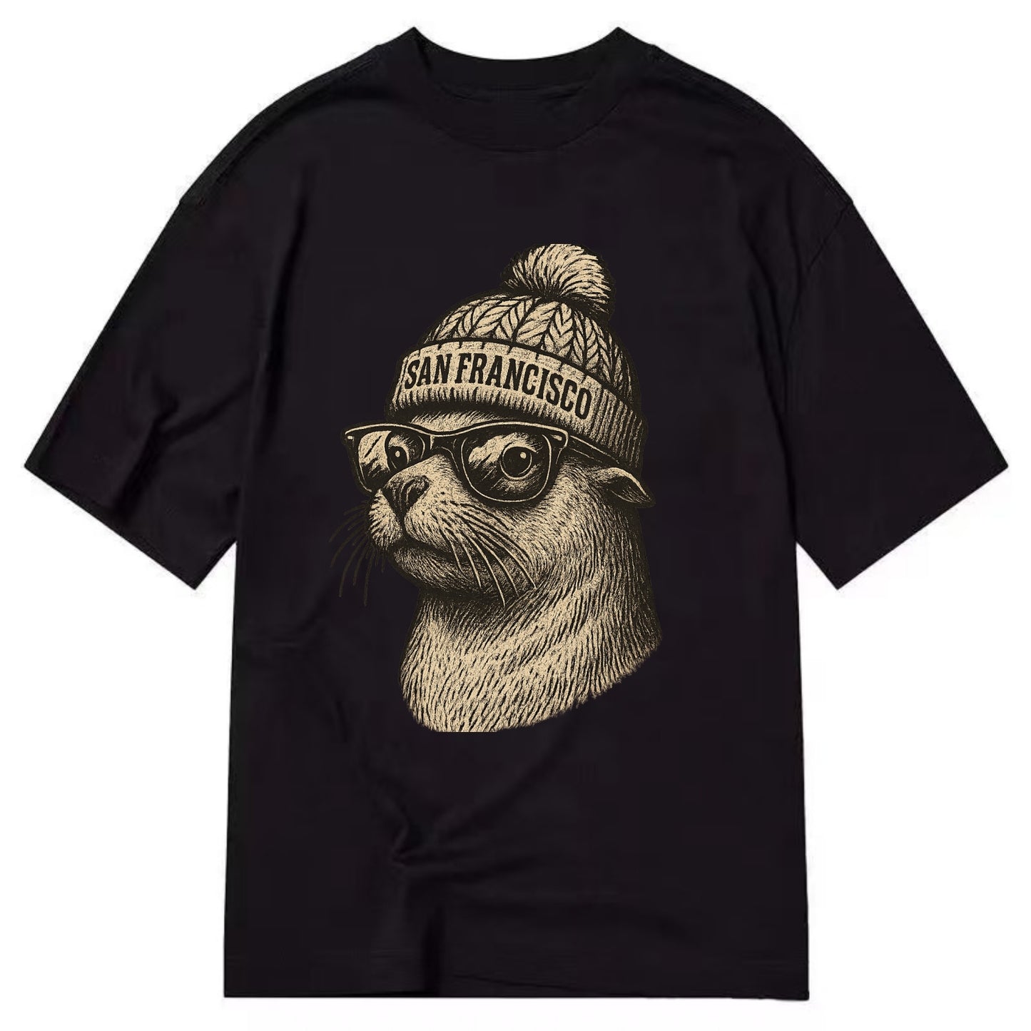 San Francisco Sea Lion wearing San Francisco beanie with pom pom and wayfarer - Classic T-shirt - Black