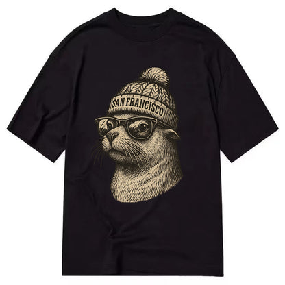 San Francisco Sea Lion wearing San Francisco beanie with pom pom and wayfarer - Classic T-shirt - Black
