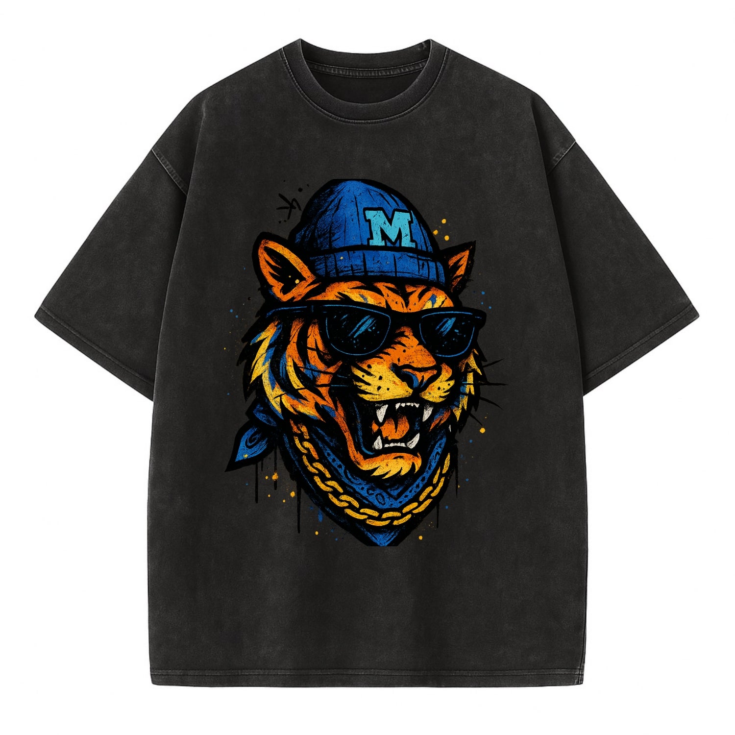 Memphis Tiger wearing Memphis beanie with M patch - Vintage T-shirt - Black