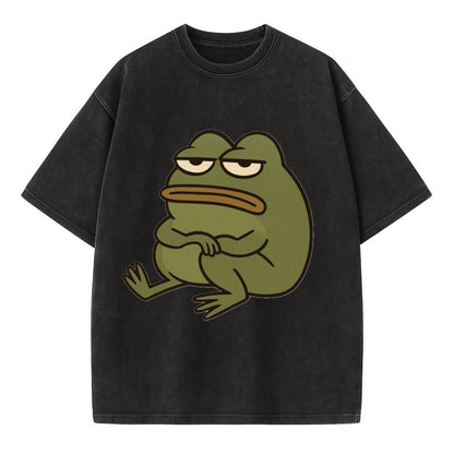 The Frog Judges Silently - Vintage T-shirt - Black