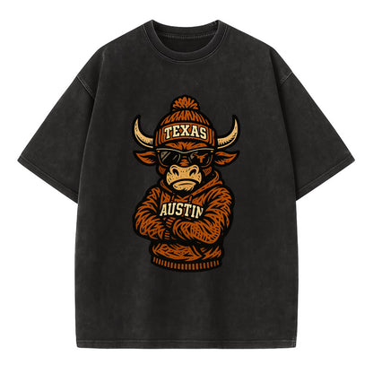 Austin Bevo wearing Texas beanie with longhorn patch - Vintage T-shirt - Black