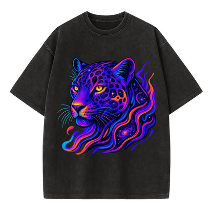 Powerful jaguar with rosettes containing miniature galaxies, cosmic purple and - Vintage T-shirt - Black