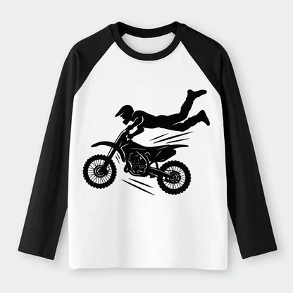 Motocross rider airborne trick - Raglan Long Sleeve T-Shirt - Black