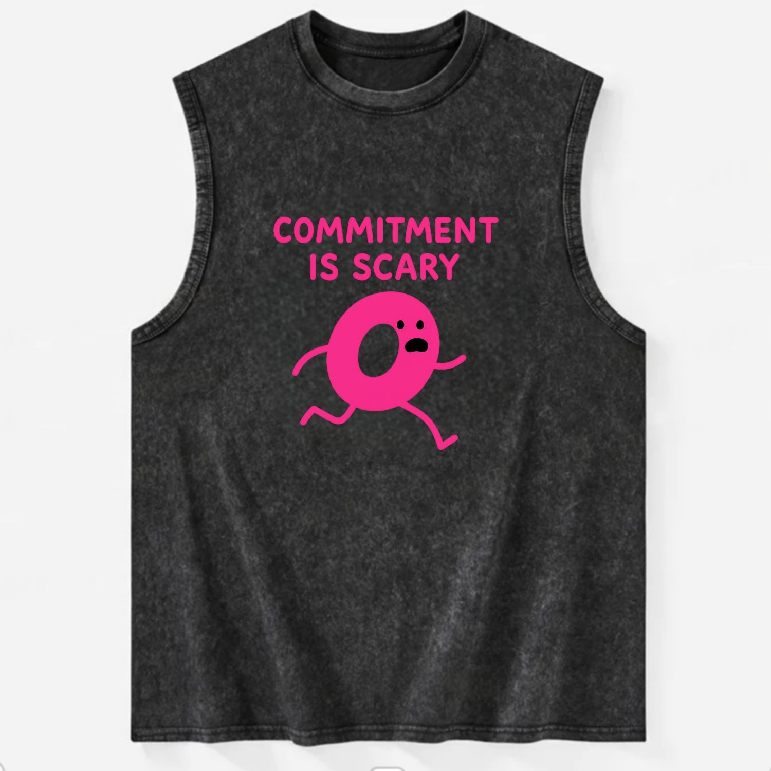 COMMITMENT IS SCARY | Terrified ring running away - Vintage Washed Tank - Black